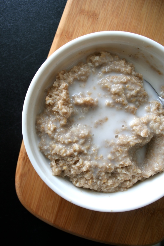 Paleoats: Grain-Free Cauliflower Oatmeal // Naturally Lindsey